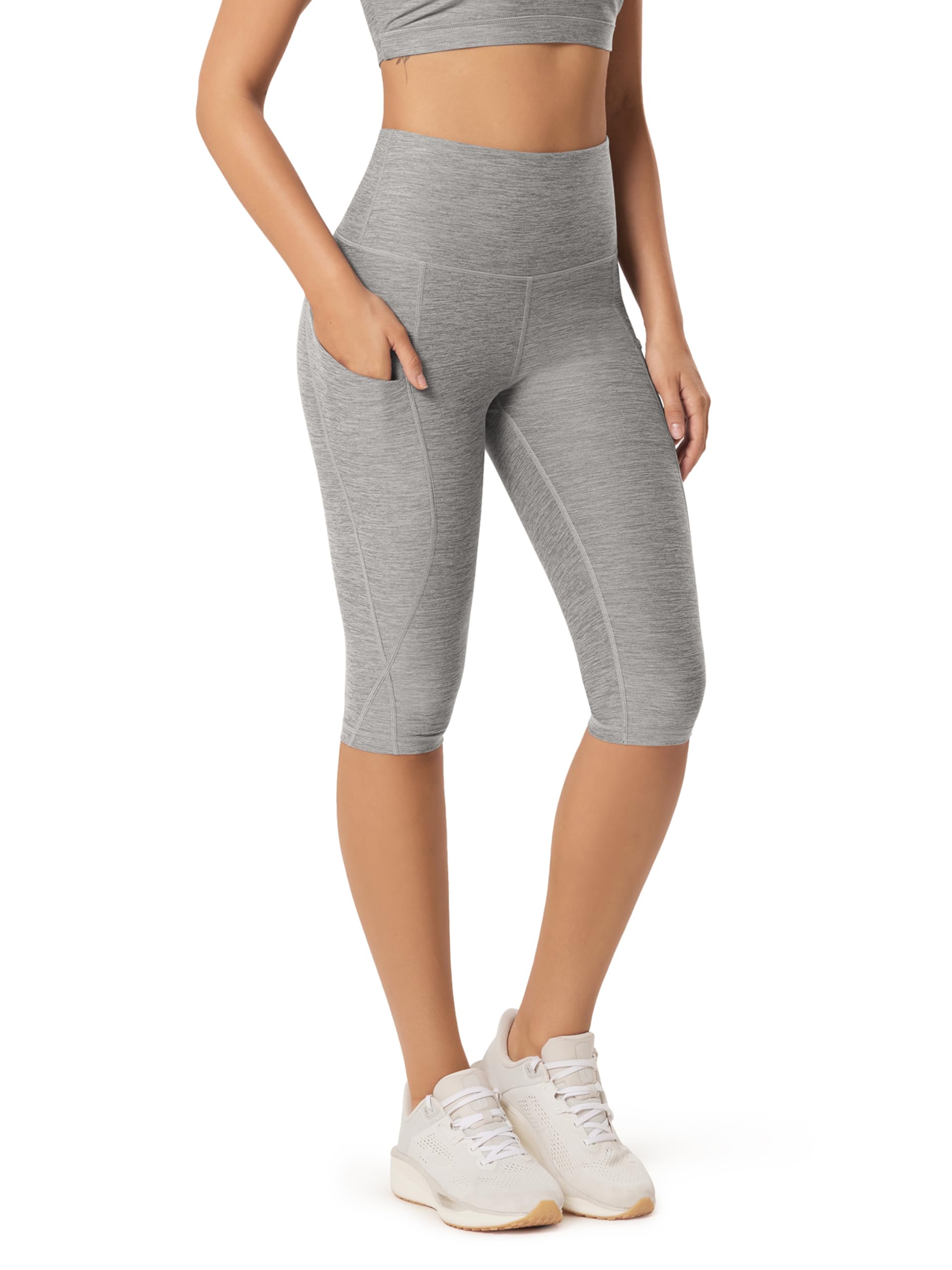 ODODOS Women's High Waisted Yoga Capris with Pockets, Tummy Control Non See Through Workout Athletic Running Capri Leggings