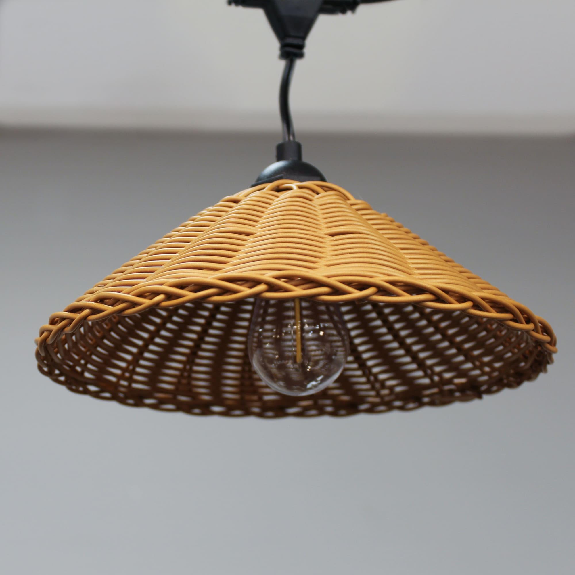 wonderlamp - Ghirlanda di 10 luci solari da esterno LED Purna 8 W con schermo in rattan e telecomando, E27