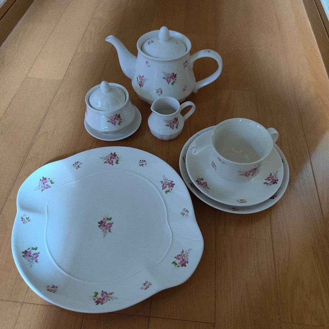 済ローラアシュレイ ティーセット