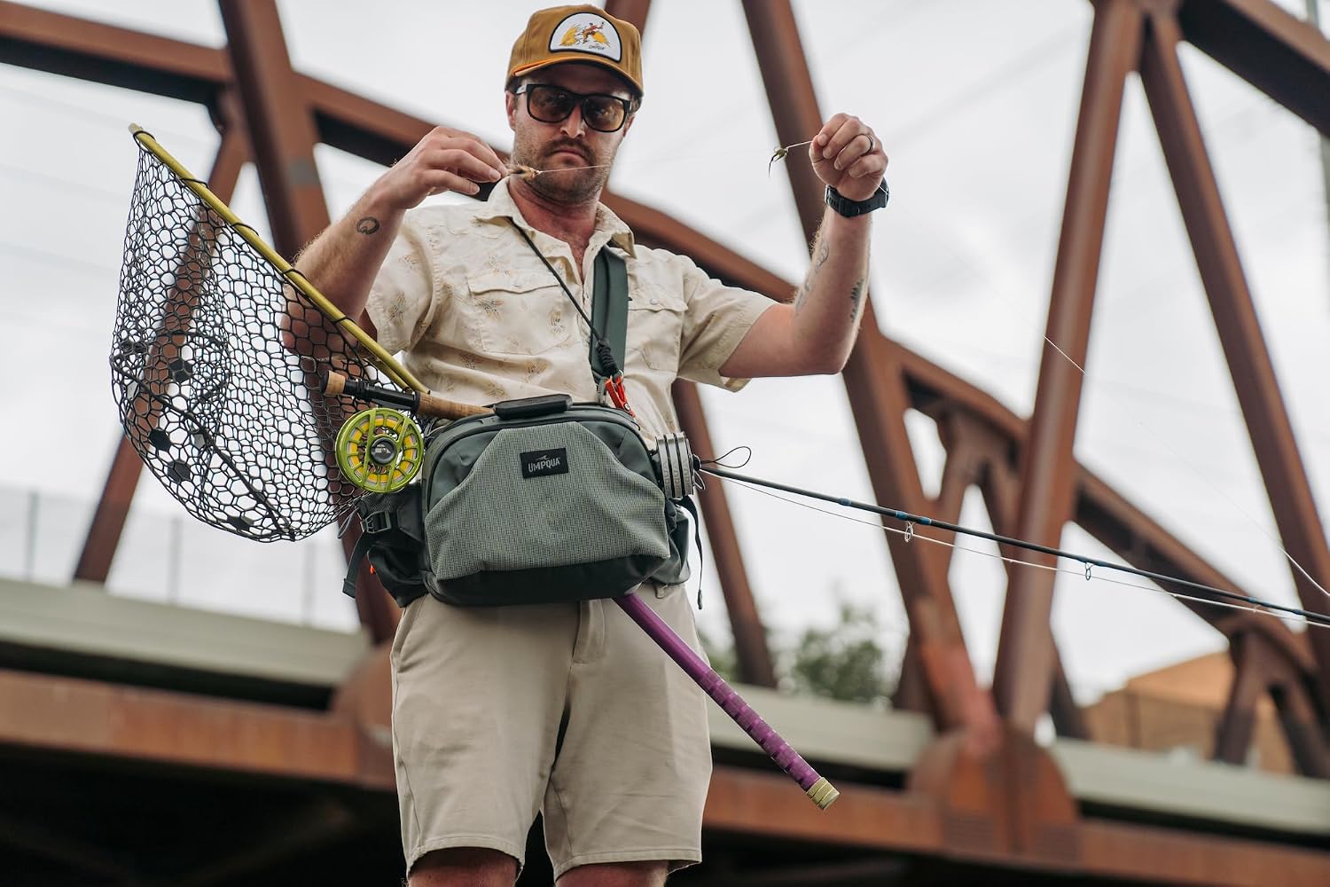 Umpqua SWIFTLINK Ledges Waist Pack – Fly Fishing Hip Pack, Modular Tackle Storage & Gear Pack
