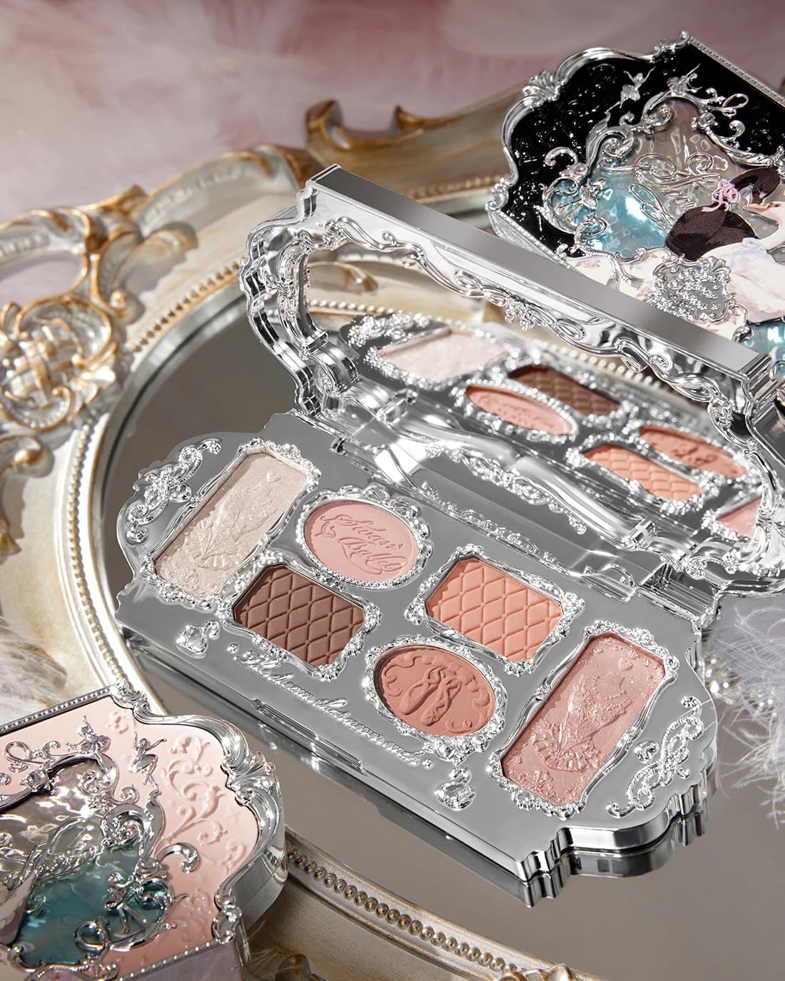 Palette de maquillage Swan Ballet, ombre à paupières Flower Know, blush, enlumineur et contouring, palette de maquillage pour le visage avec 4 teintes mates + 2 teintes neutres irisées (White Swan)