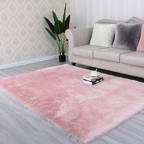 Amazon｜手触り良い 軽い じゅうたん 洗える カーペット 軽量 80*180cm 