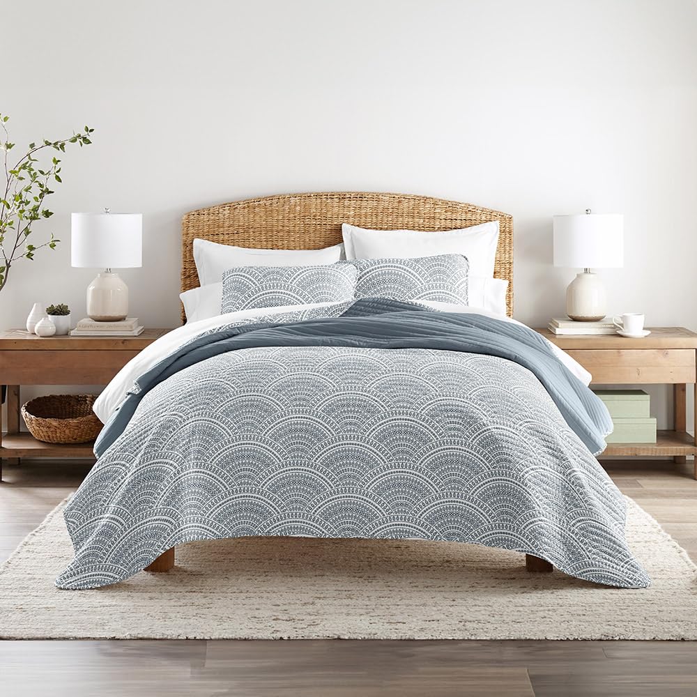Linen Market Coverlet Set