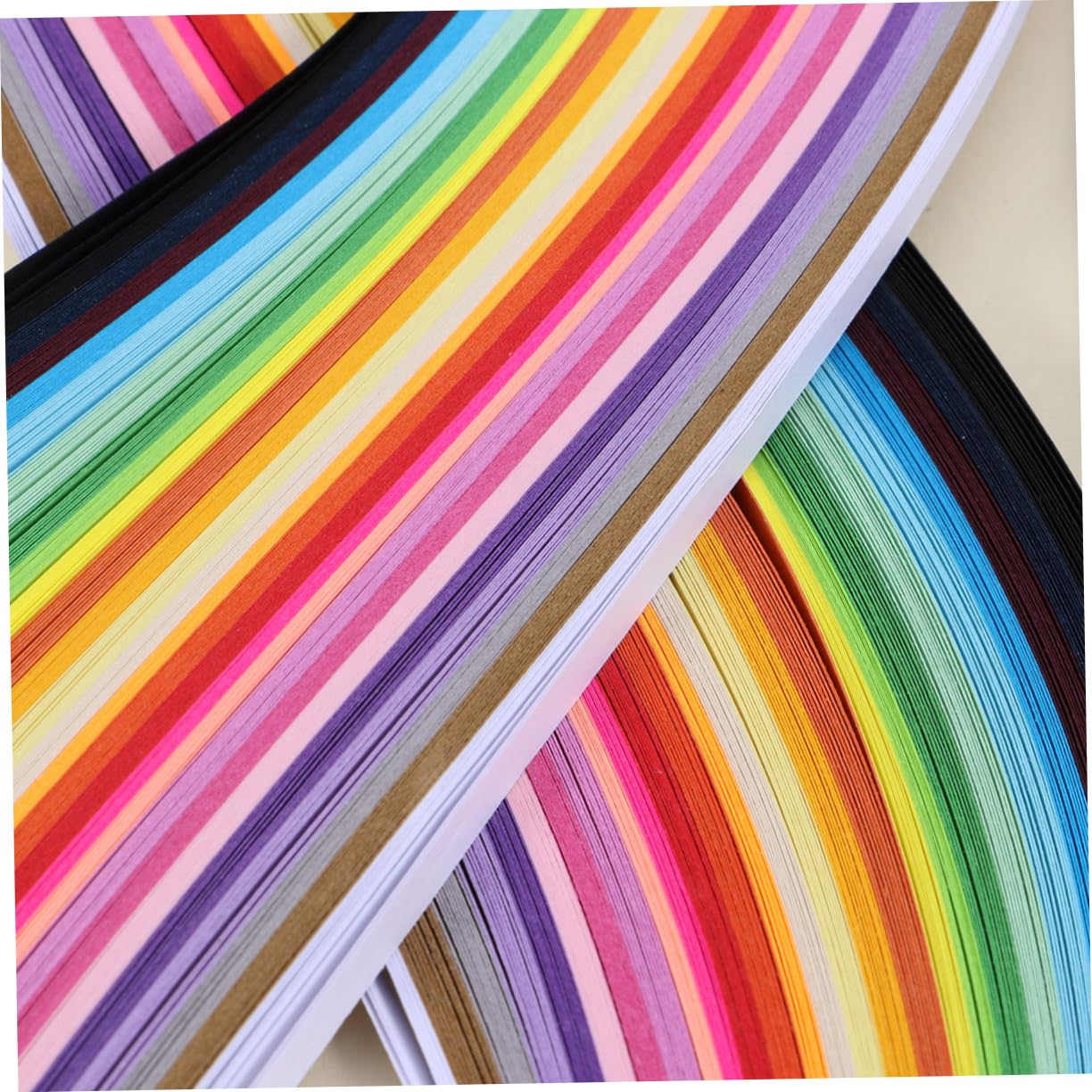 HOODANCOS Floral Quilling Art Kit 520 Strips 26 Colors Paper Quilling Strips Set 5mm Wide for Boys and Girls' Imagination Development Random Color