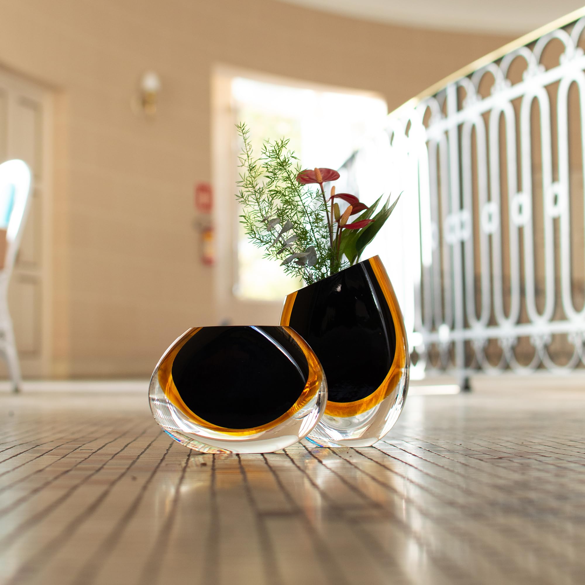 Amazon.com: Ca D Oro Small Glass Vase Bicolor Black/Amber Hand 