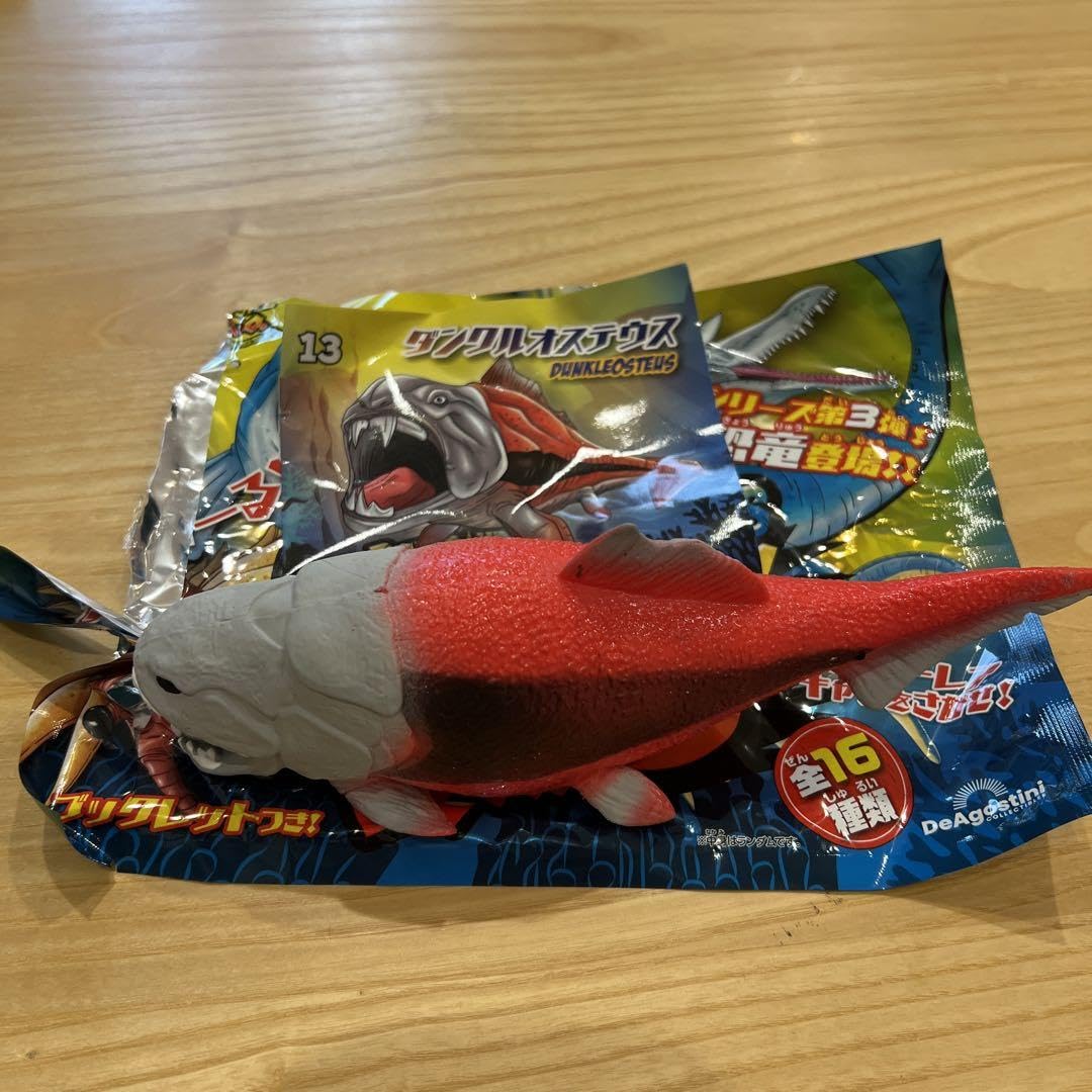 ダンクルオステウス　ディニクチス　placoderm fish　化石 おまけ付き オンライン 通販ホビー・楽器・アート - ダンクルオステウス