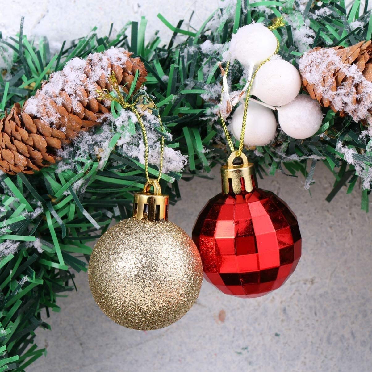 24 szt. Ozdoby choinkowe Wiszące ozdoby na choinkę DIY wieniec Making Crafts Christmas Party Supplies (kolor: niebieski czerwony zielony biały) (czerwony złoty biały)