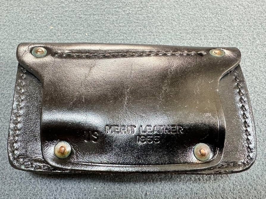 米軍 実物 ファーストエイド レザーポーチ 1955年 米軍 実物 ファーストエイド レザーポーチ 1955年 【公式通販】