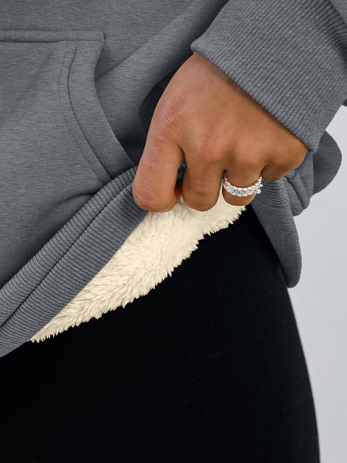 Trendy Queen Women's Winter Fleece Sherpa Lined Hoodie Casual Warm Pullover Hooded Sweatshirt - Image 6