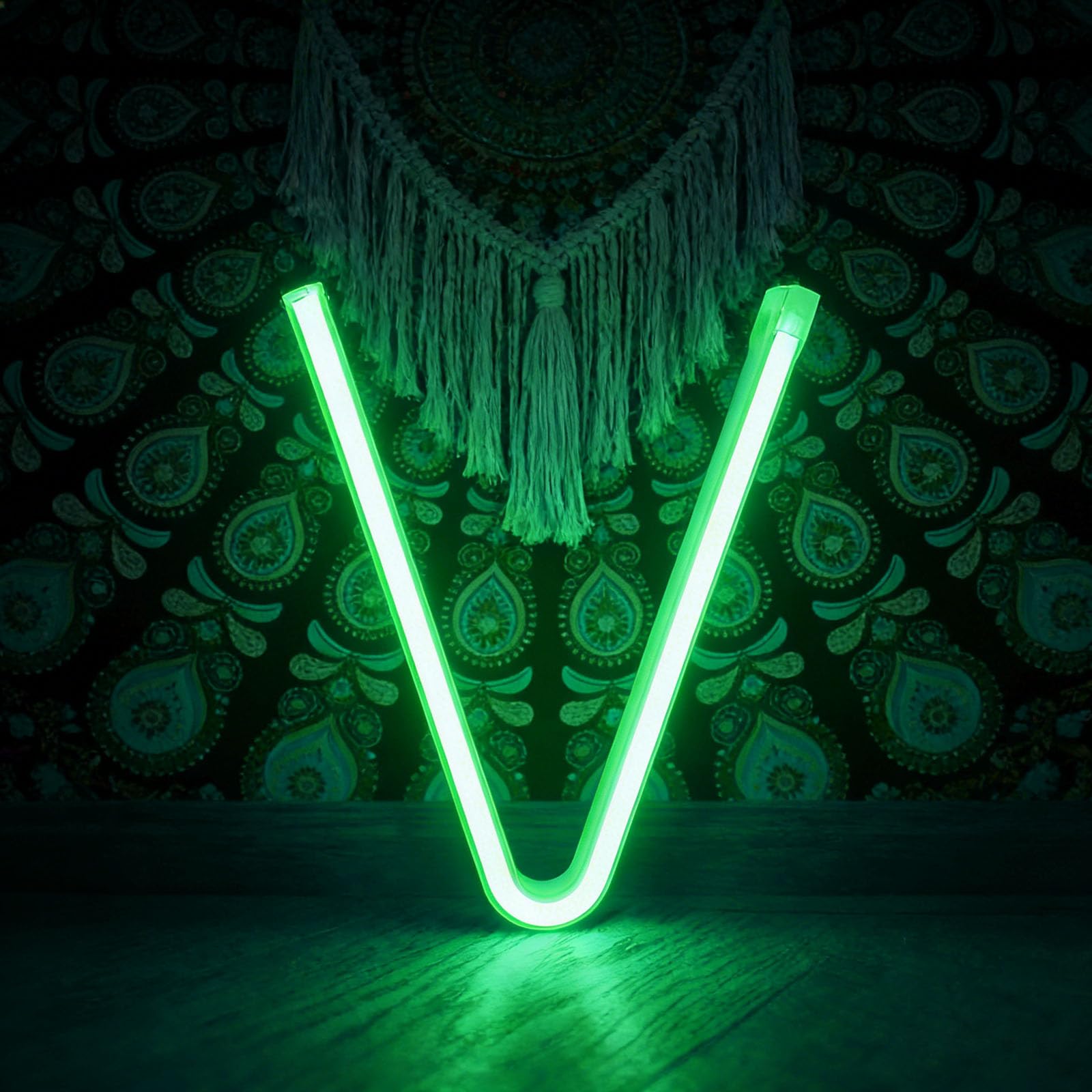 shulovehua LED Green Neon Letter Signs Night Light Battery or USB Operated LED Marquee Letters Neon Art Decorative Lights Wall Decor for Children Baby Room Christmas Wedding Party Decoration(V) — image 1