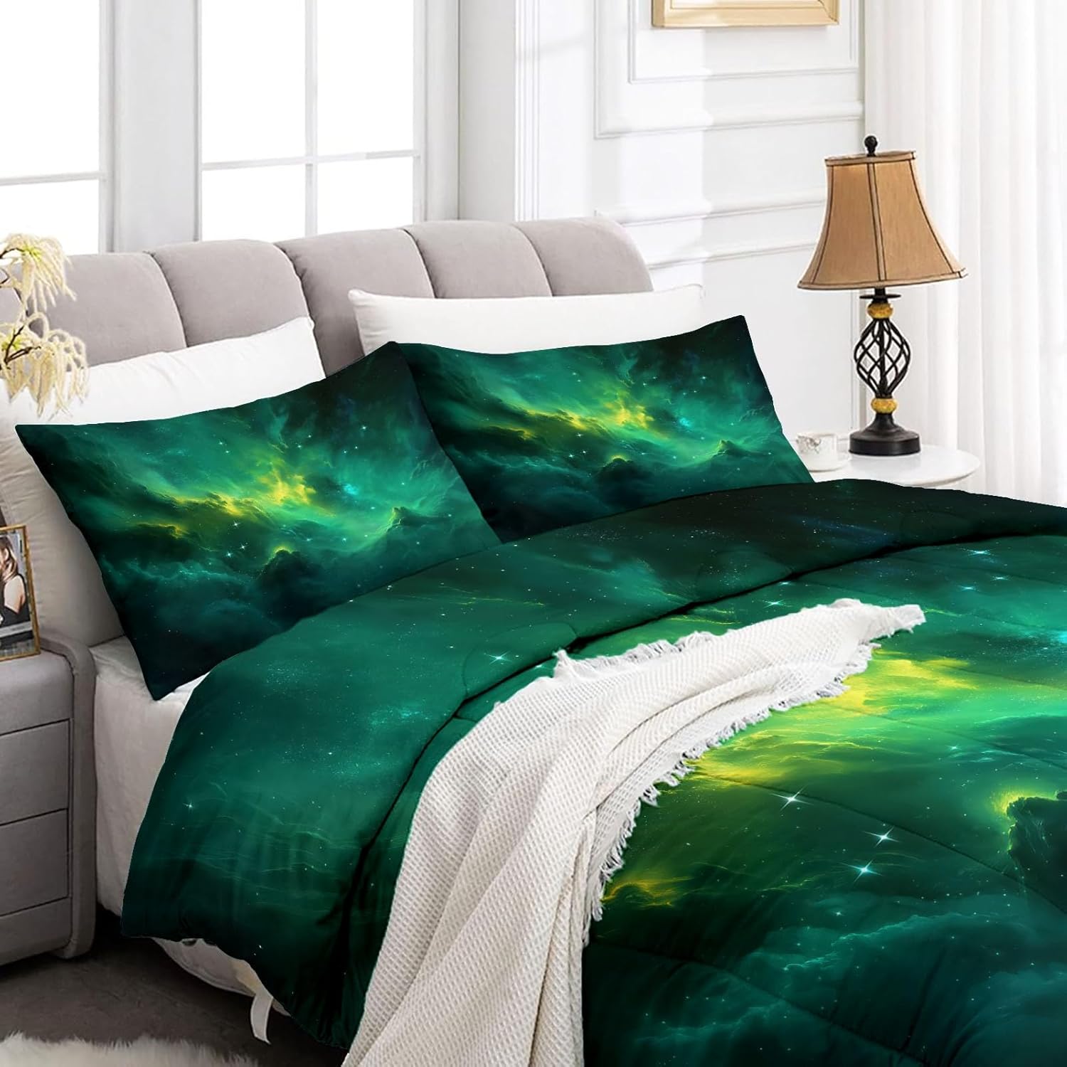 Bedding Natural Landscape Comforter Set King, Lightweight Soft 3 Piece Space Green Nebula Aurora Comforter for Teens Boys Girls Adults Room Decor, Bedding Set All Season (104" x 90")