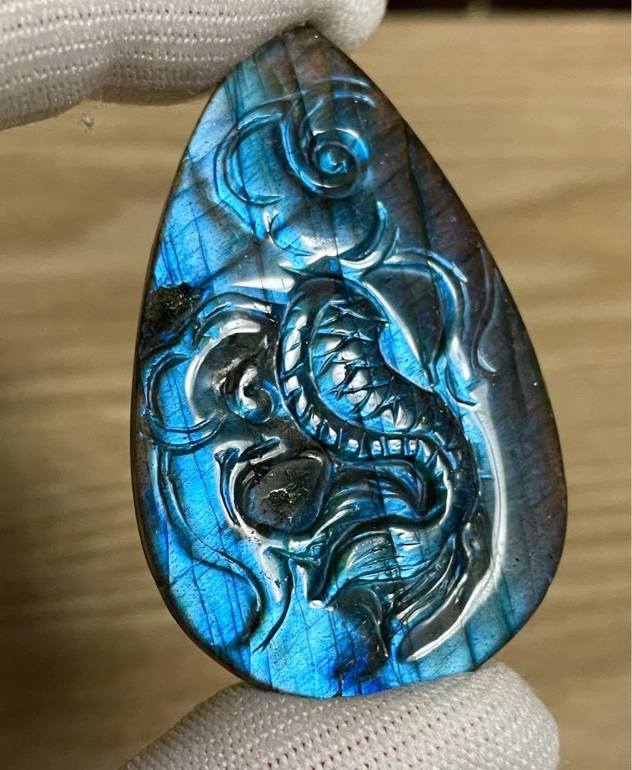 最終値下　ラブラドライト  龍彫り　職人手工　超高品質　ルース 最終値下 ラブラドライト 龍彫り 職人手工 超高品質 ルース