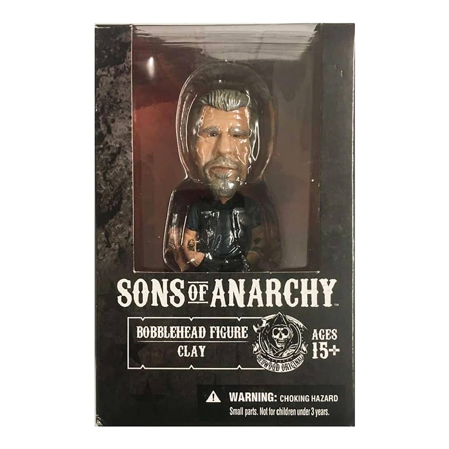 サンズオブアナーキー　クレイモローボブルヘッド Amazon.com: Funko Sons of Anarchy Clay Morrow Wacky Wobbler