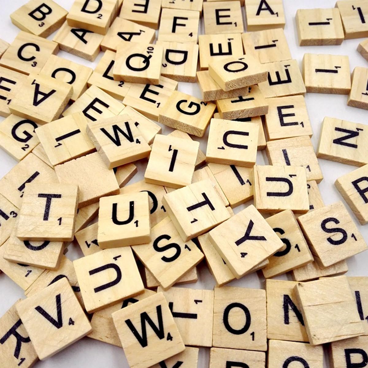 Linkage Global INC 200 Pcs Spelling Letters Tiles DIY Wooden Scrabble Tiles A-Z Capital Letters for Crafts,Spelling,Gift