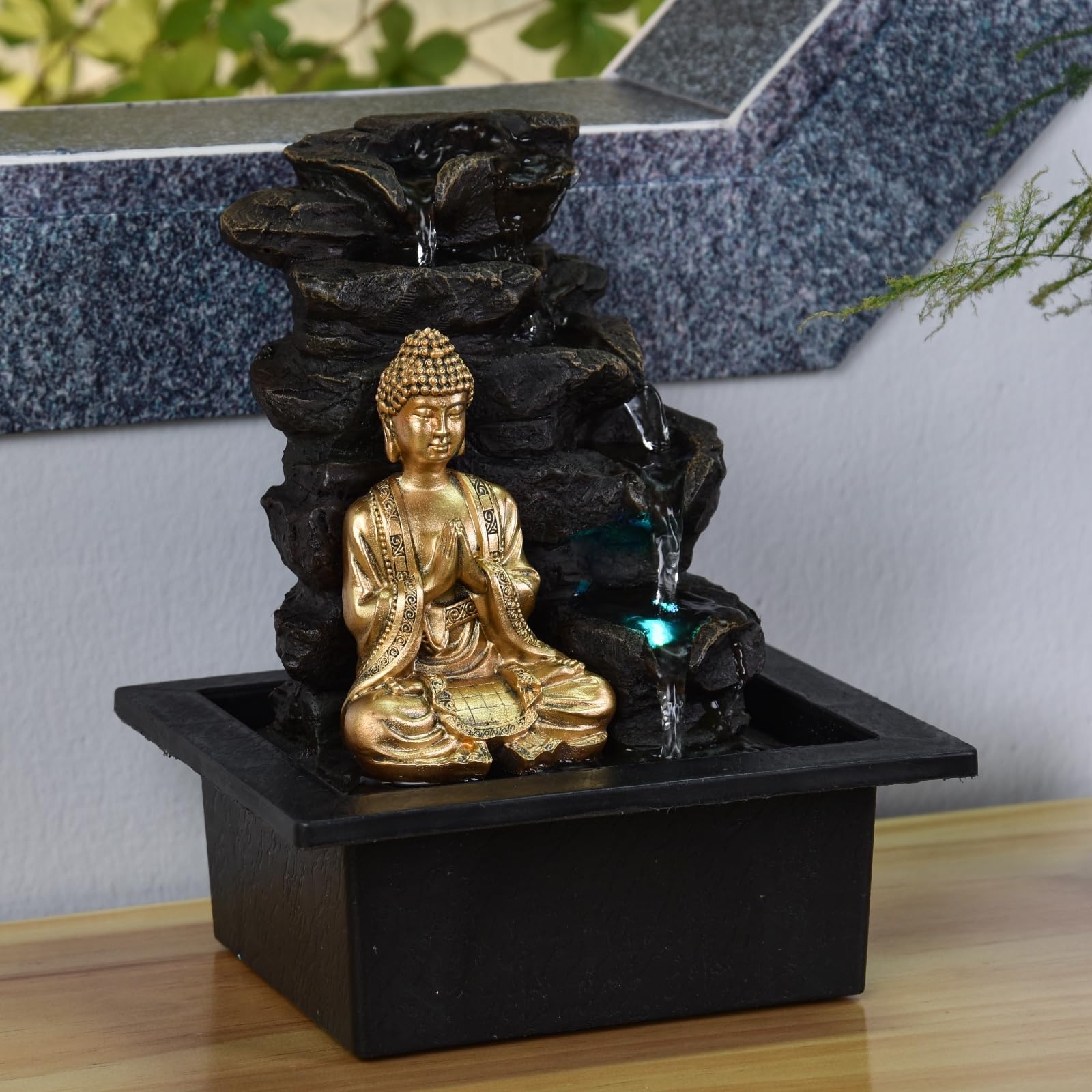 Zen Light - Shira, fontana da interno con pompa e Illuminazione a LED, in resina, nera, misura unica