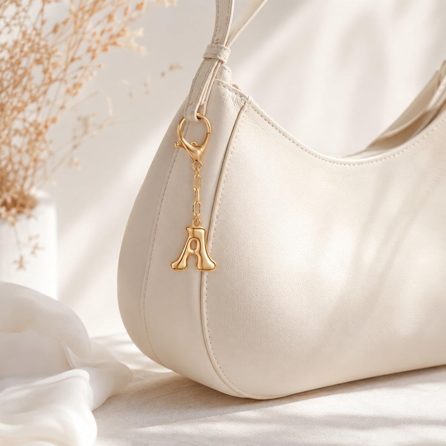 Gold Bubble Initial Keychains Letter Bag Charms for Women Cute Alphabet Keyrings Purse Handbag Accessories Gift