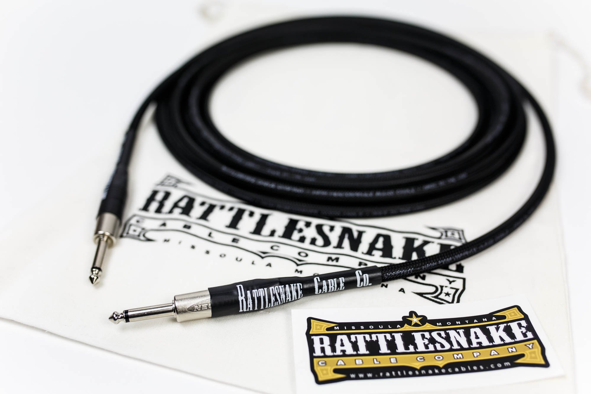 Amazon.com: Rattlesnake Cable - 20 Foot Standard Black Guitar