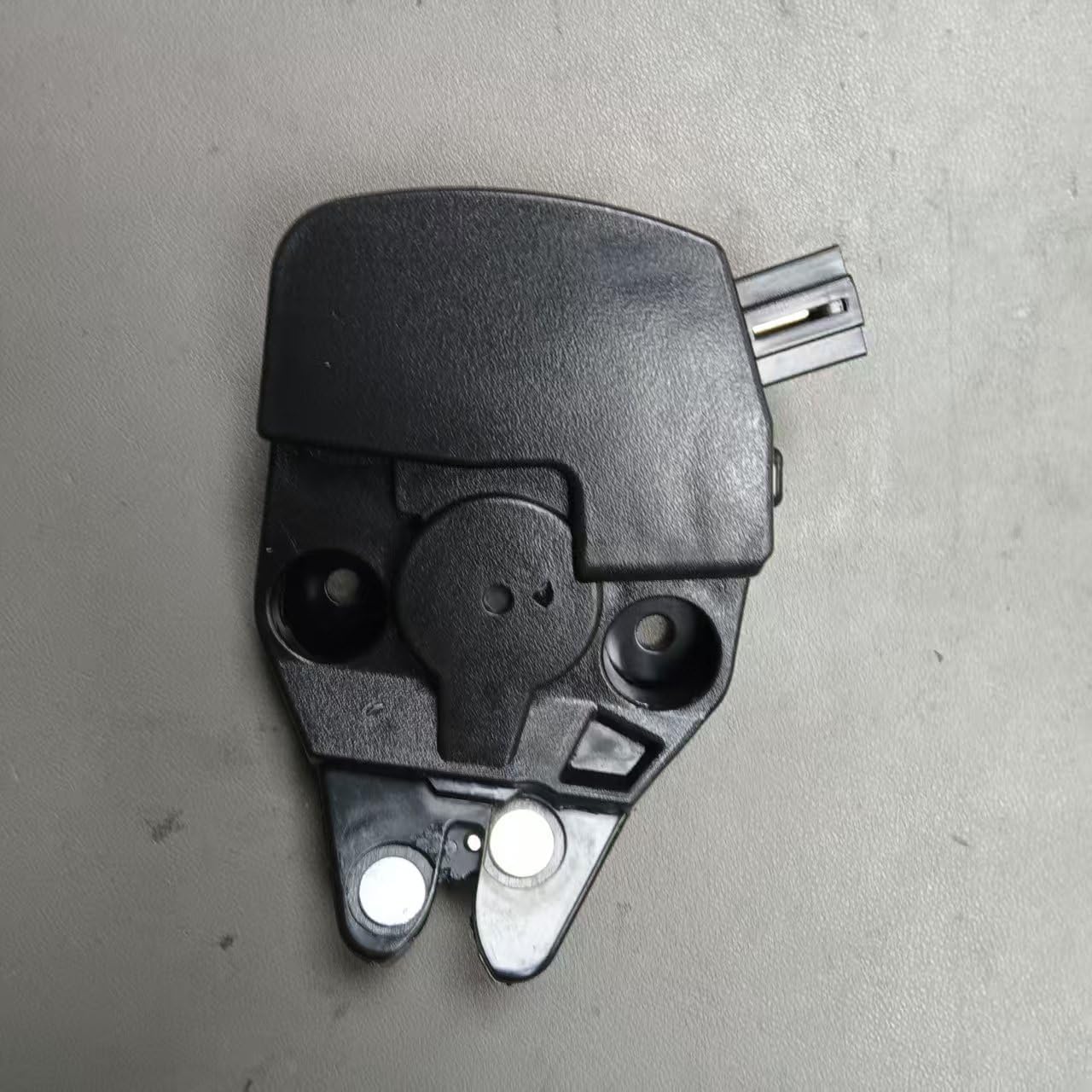 BACK COVER LOCK MACHINE 74851-T2A-003 74851T2A003, Compatible with CR1 CR2 CR4 CU7 CR6 CU6 CU5 GJ7 GJ6 GM6