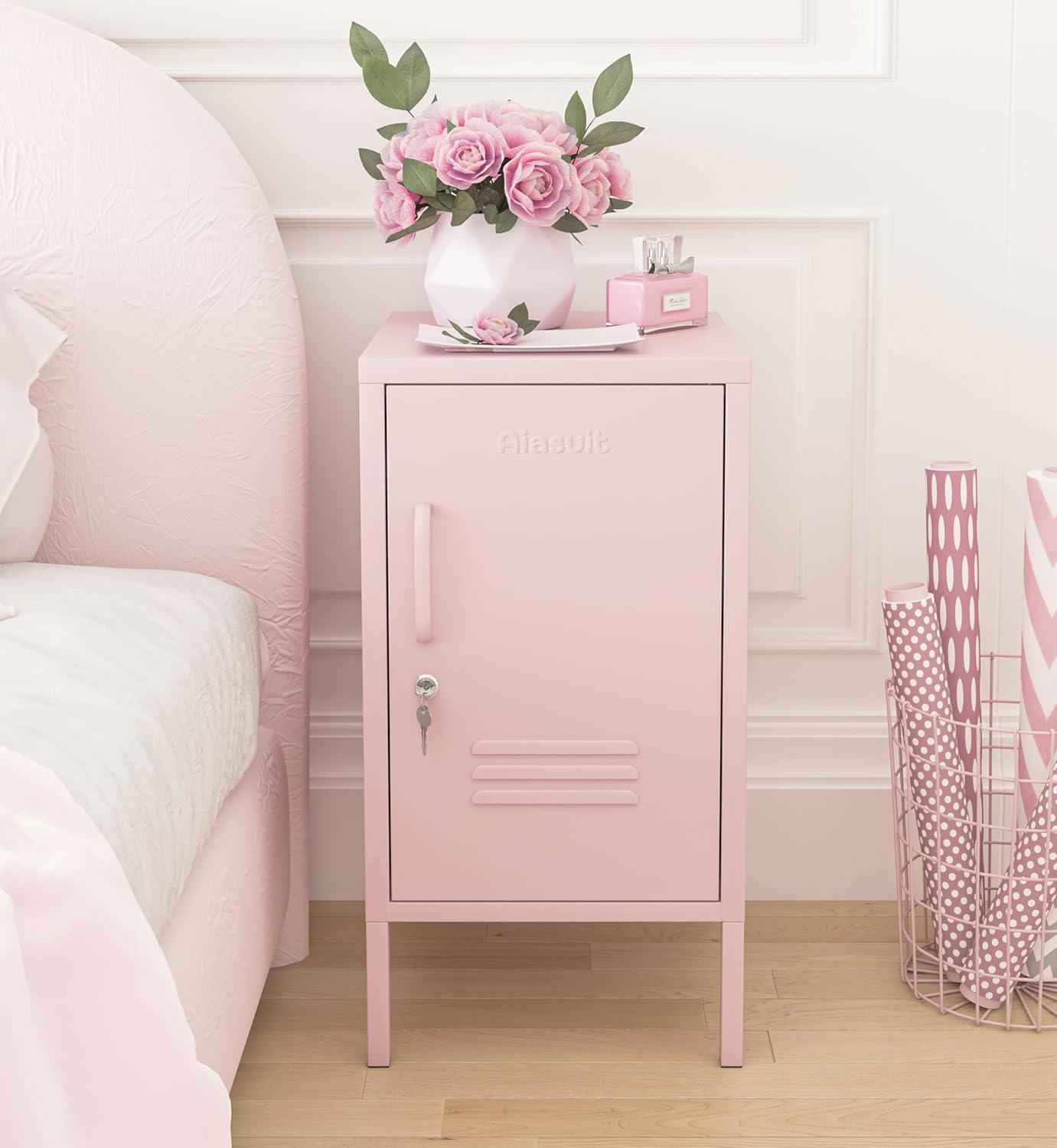 Single Door Lockable Metal End Table with Storage Cabinet, 2-Tier Children's Nightstand with Adjustable Shelf, Easy Assembly Side Table for Home Office Entryway Hallway Pink