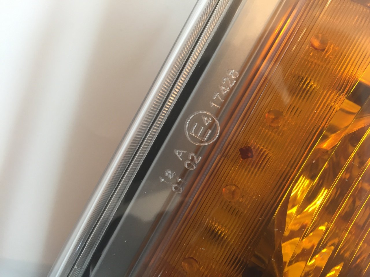 2 indicatori di direzione laterali a LED sinistro e destro per Scania P/G/R OEM n. 1747981 E4