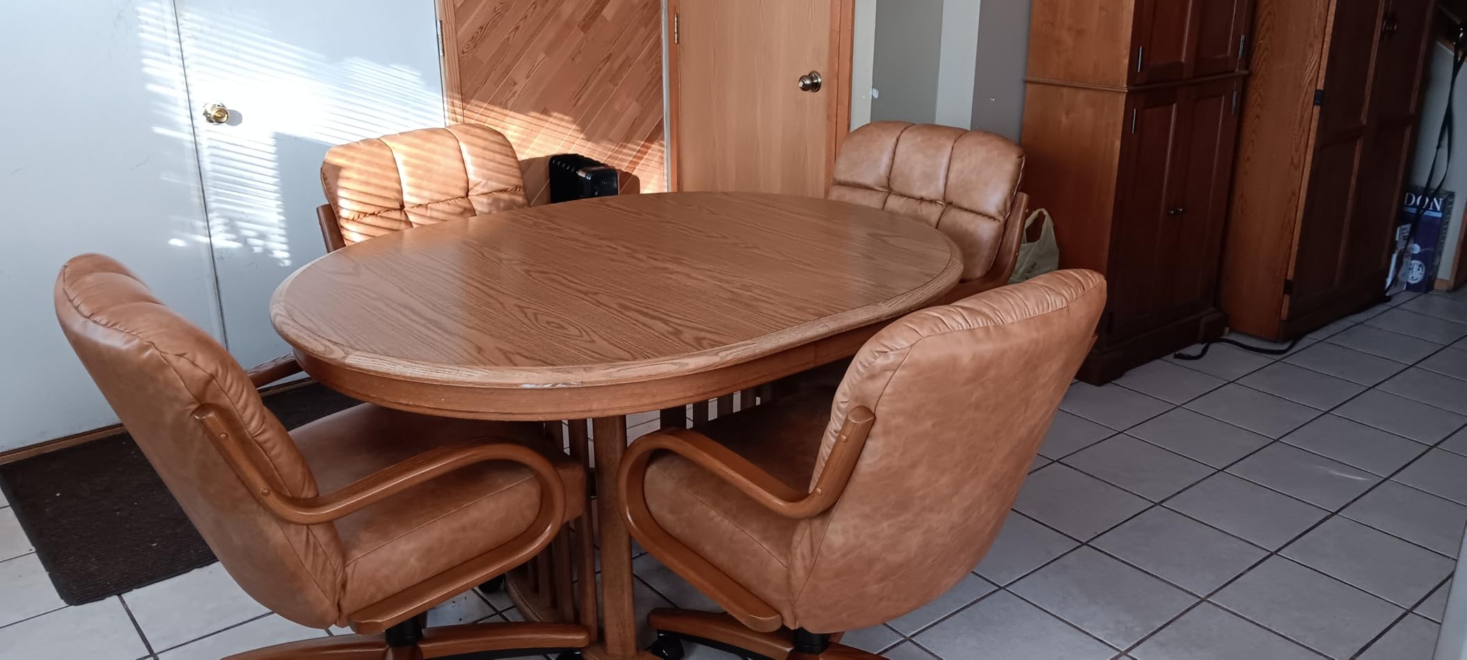 Chromcraft Ryland Collection CM117-C946 Swivel Tilt Caster Casual