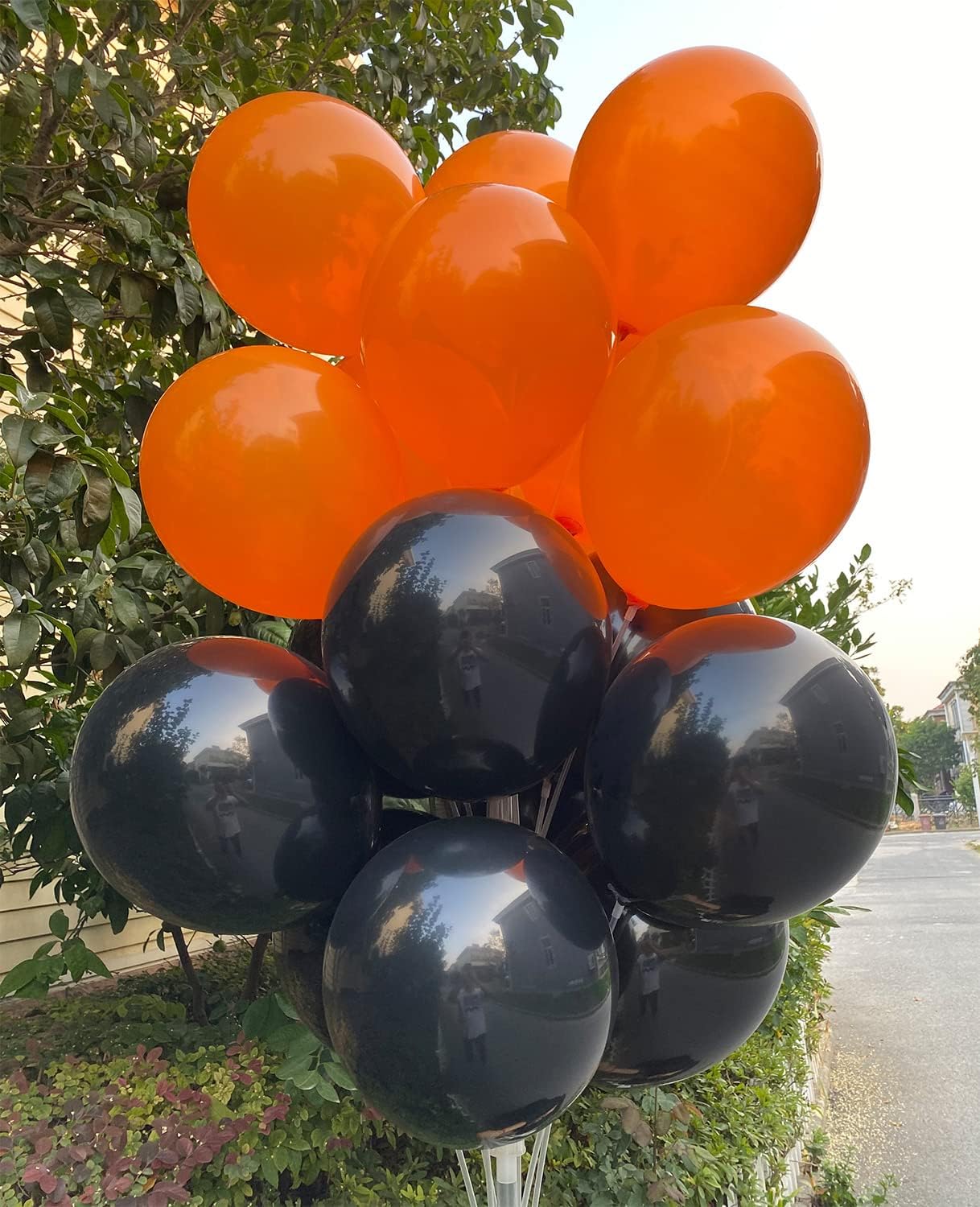 100 Pcs 12-Inch Latex Balloons in Black and Orange - Perfect for Halloween, Graduation, Birthday, Baby Shower, Thanksgiving and Party Decorations