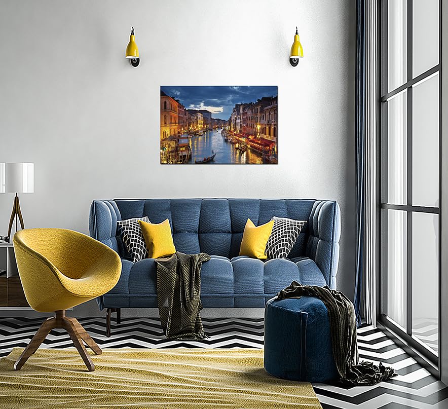 GOWE Home Downtown Venice at Dusk (32