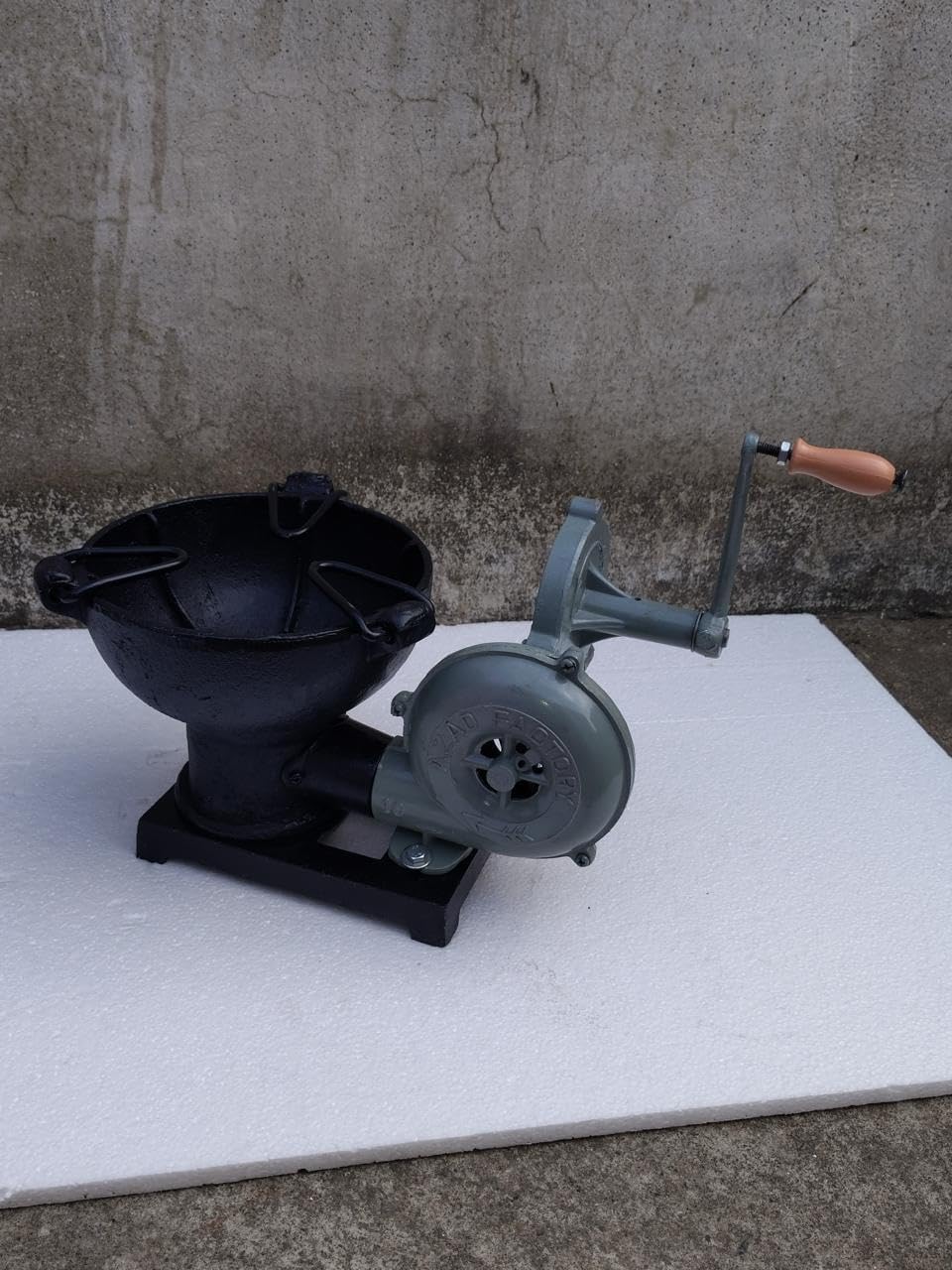 Traditional Hand Operated Coal Forge Furnace with Cast Iron Bowl | Manual Blacksmith Forge for Knife Forging, Farrier Work, Tool Making & Steel Metalworking-image-28