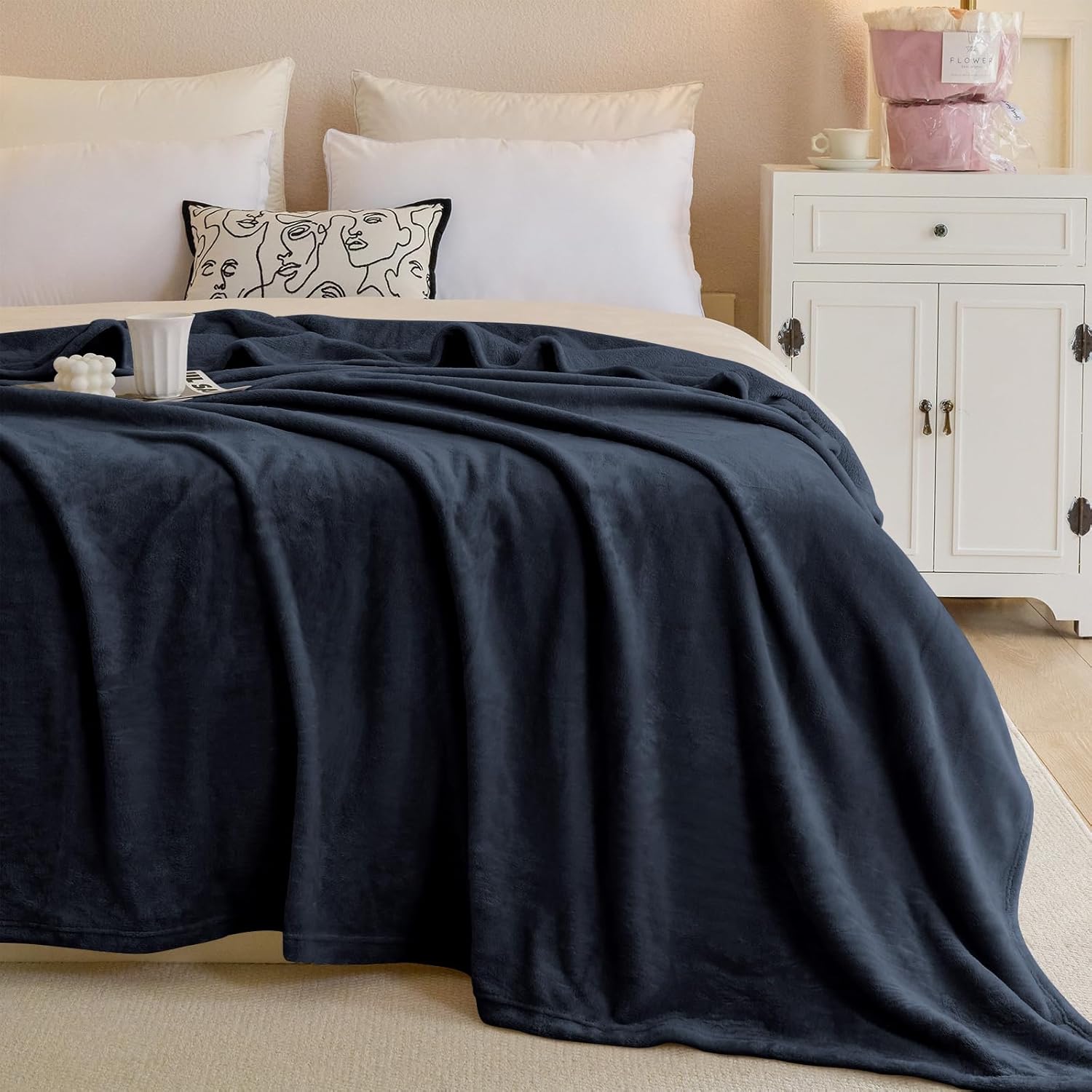 King Flannel Fleece Blanket - Warm, Plush, Lightweight for Women, Fuzzy Soft for Bed, Sofa, Couch, Chair, Travel, Camping, 108" X 90", Navy Blue