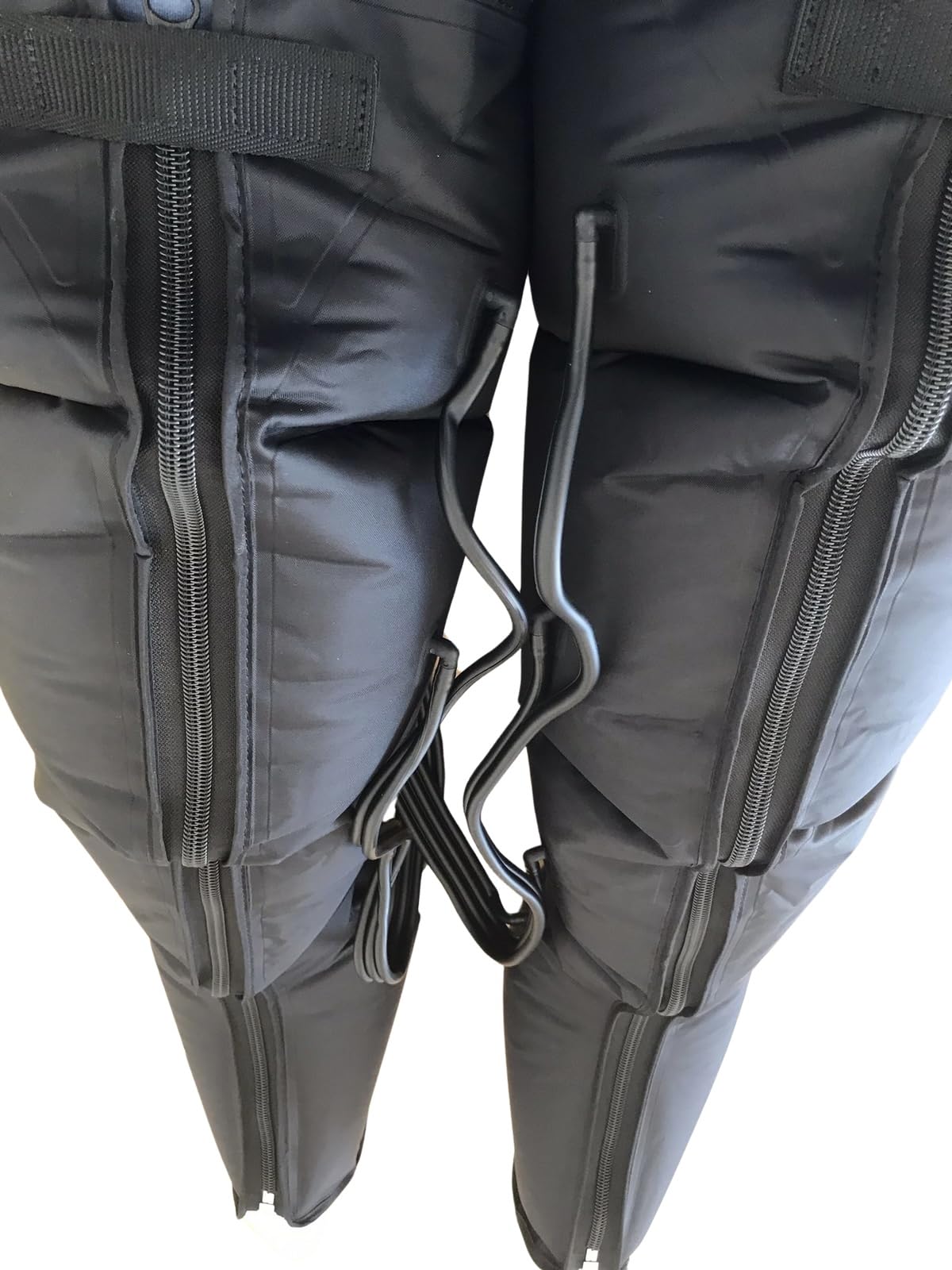 Macchina di Pressoterapia, Massaggiatore per le gambe con compressione ad aria per migliorare la circolazione, il recupero fisico, il relax e il drenaggio linfatico (domestico o profess.) (Nero)