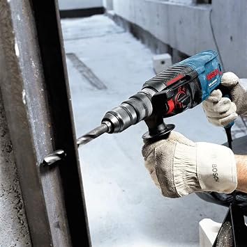 Bosch Professional GBH 2-26 DRE Crusher Drill (800 W, 2.7 kg, 2.7 J, Drilling Diameter in Concrete: 26 mm) [Energy Class A+]