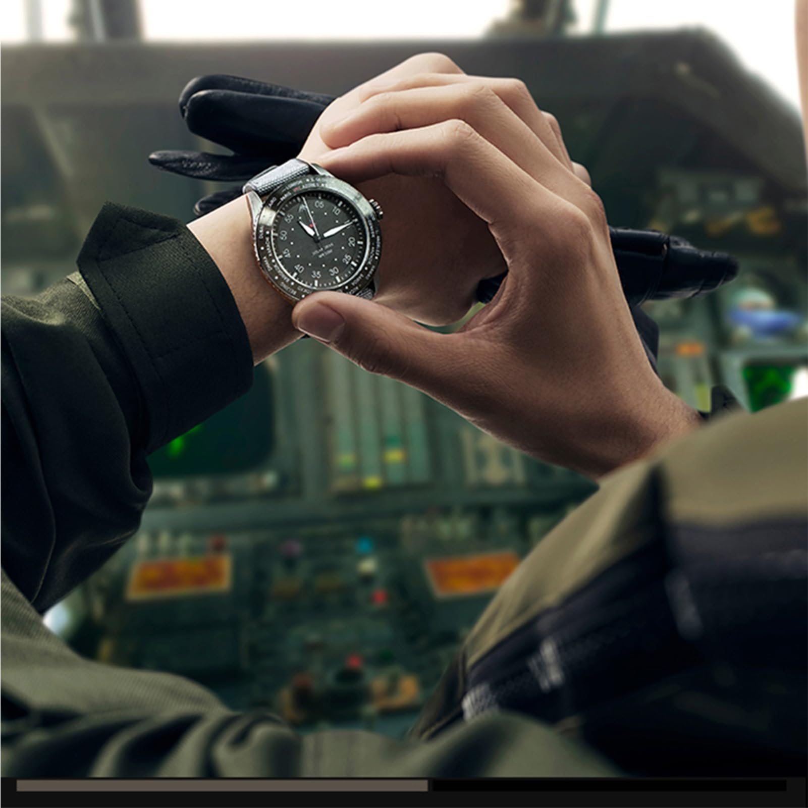 Alomejor Montre Pilote Chronographe étanche à énergie Solaire pour Hommes Nocturne 180 Jours Montre Solaire pour Le Sport et L'Aventure