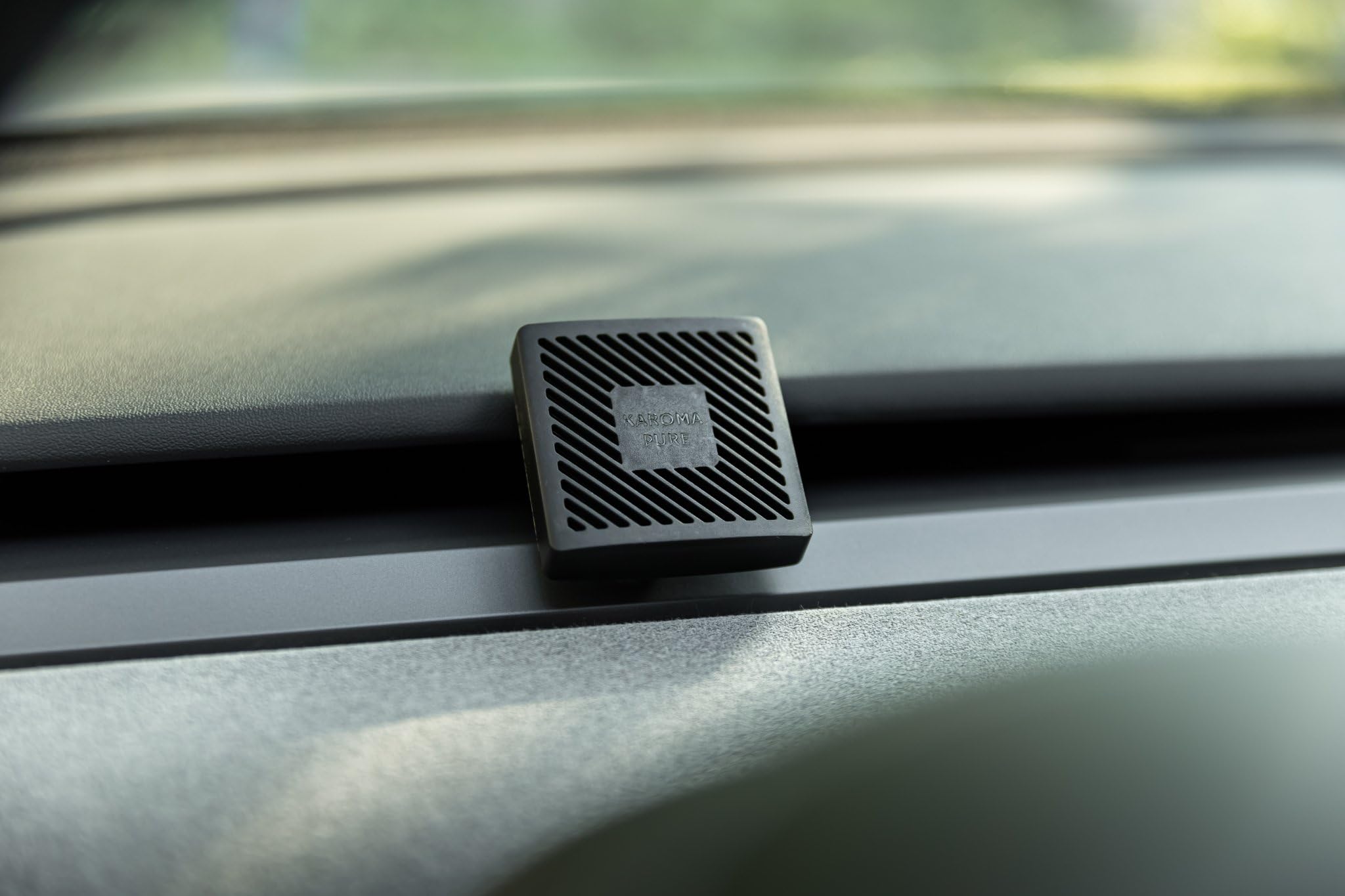 Moonlight Dream Air Freshener for Tesla Model 3 & Y | Magnetic Vent Clip Diffuser with Long-Lasting Floral Musk Fragrance | Includes 2 Refills | Not Compatible with 2024 Model 3 Highland