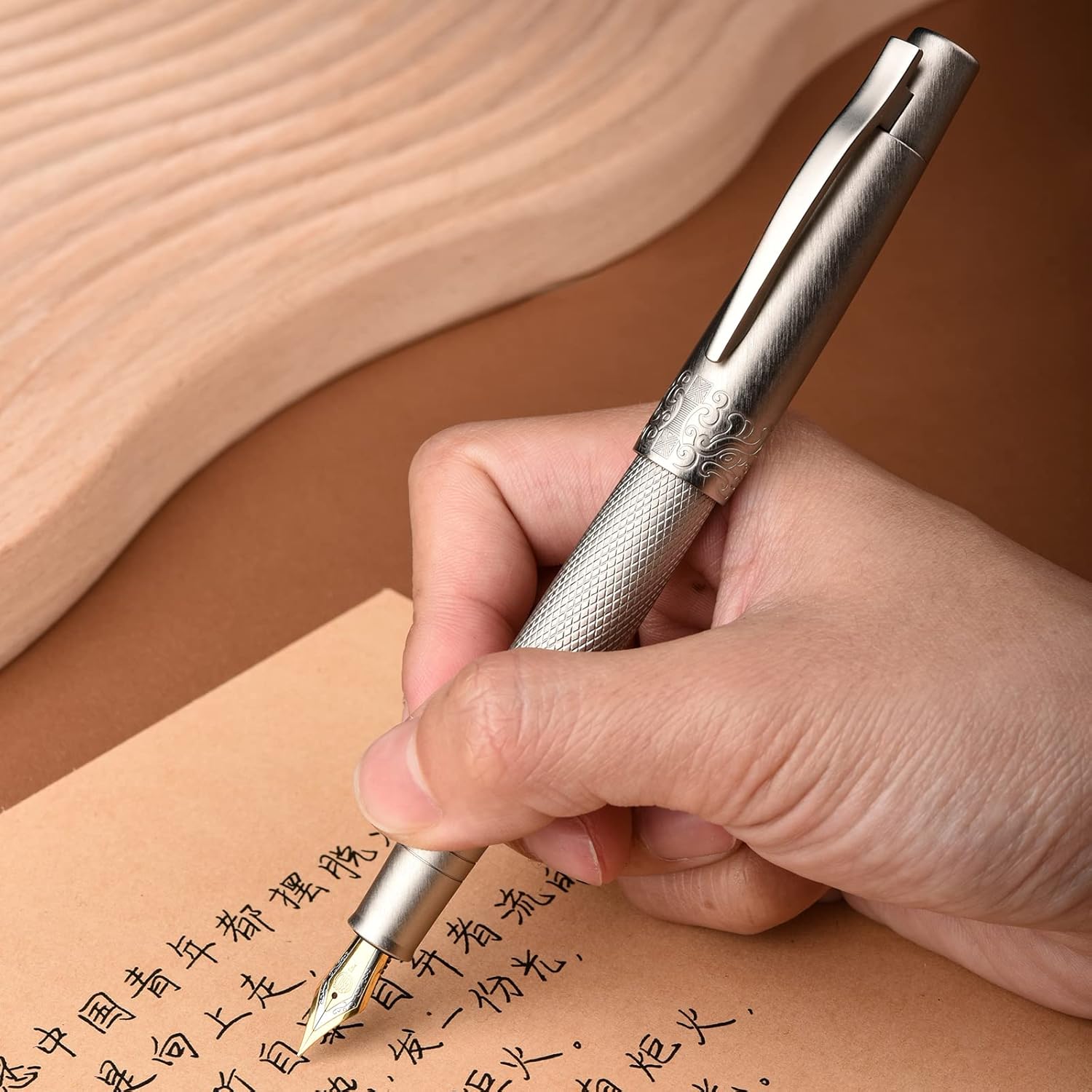 Hongdian 6013 Silver General Fountain Pen, Iridium Gold-silver Fine Nib Solid Metal Writing Pen with Metal Case