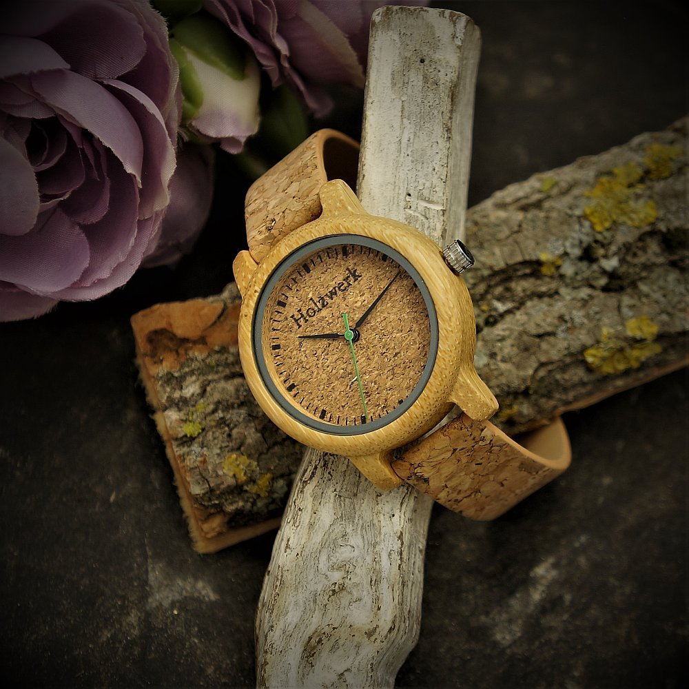 Holzwerk Germany Orologio da donna, realizzato a mano, ecologico, naturale, vegano, in legno, analogico, classico, al quarzo, con cinturino in sughero e quadrante in legno, Br.1, cinghia