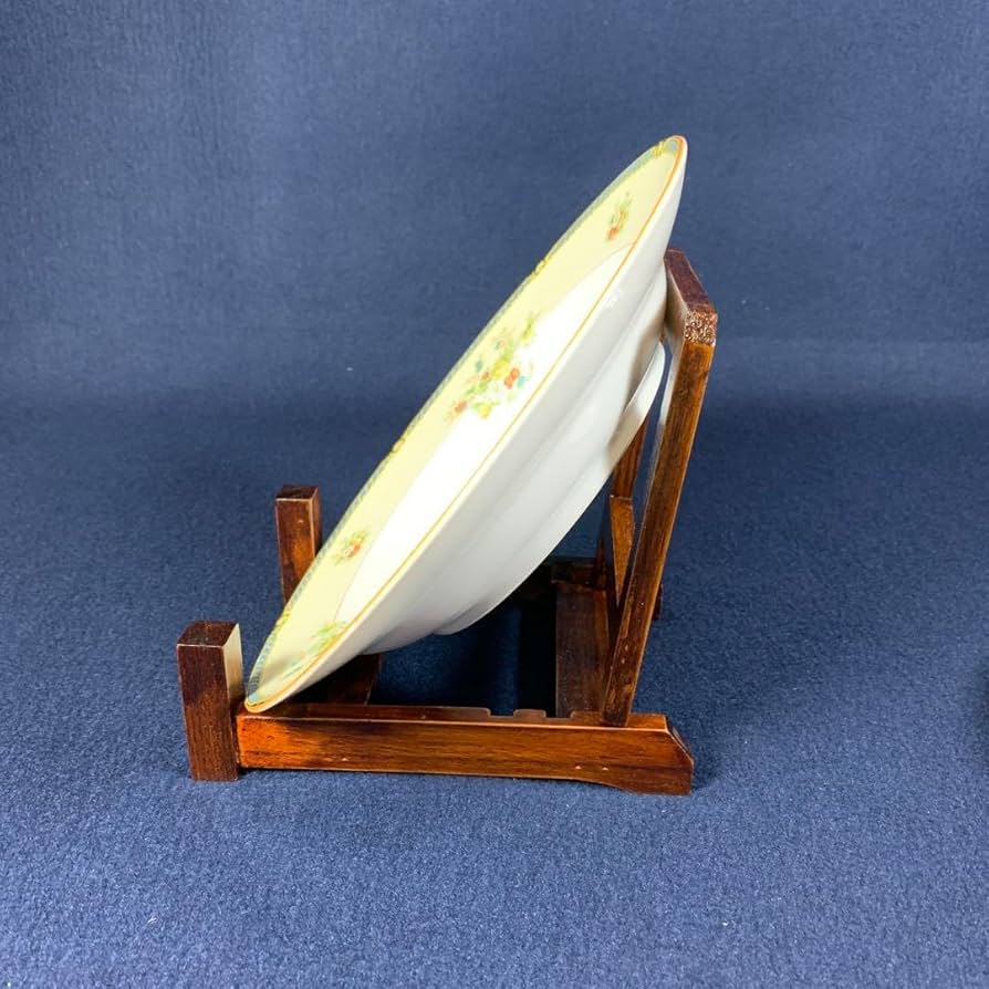 皿 8枚 オールドノリタケ 草文 則武窯印 木箱 共箱か オールドノリタケ 花文朱窓図 金彩 カップ＆ソーサー トリオ