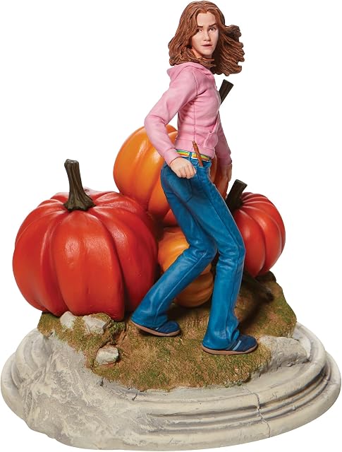 Enesco Wizard World of Harry Potter Hermione Granger Year Three Figurine, 9 Inch, Multicolor
