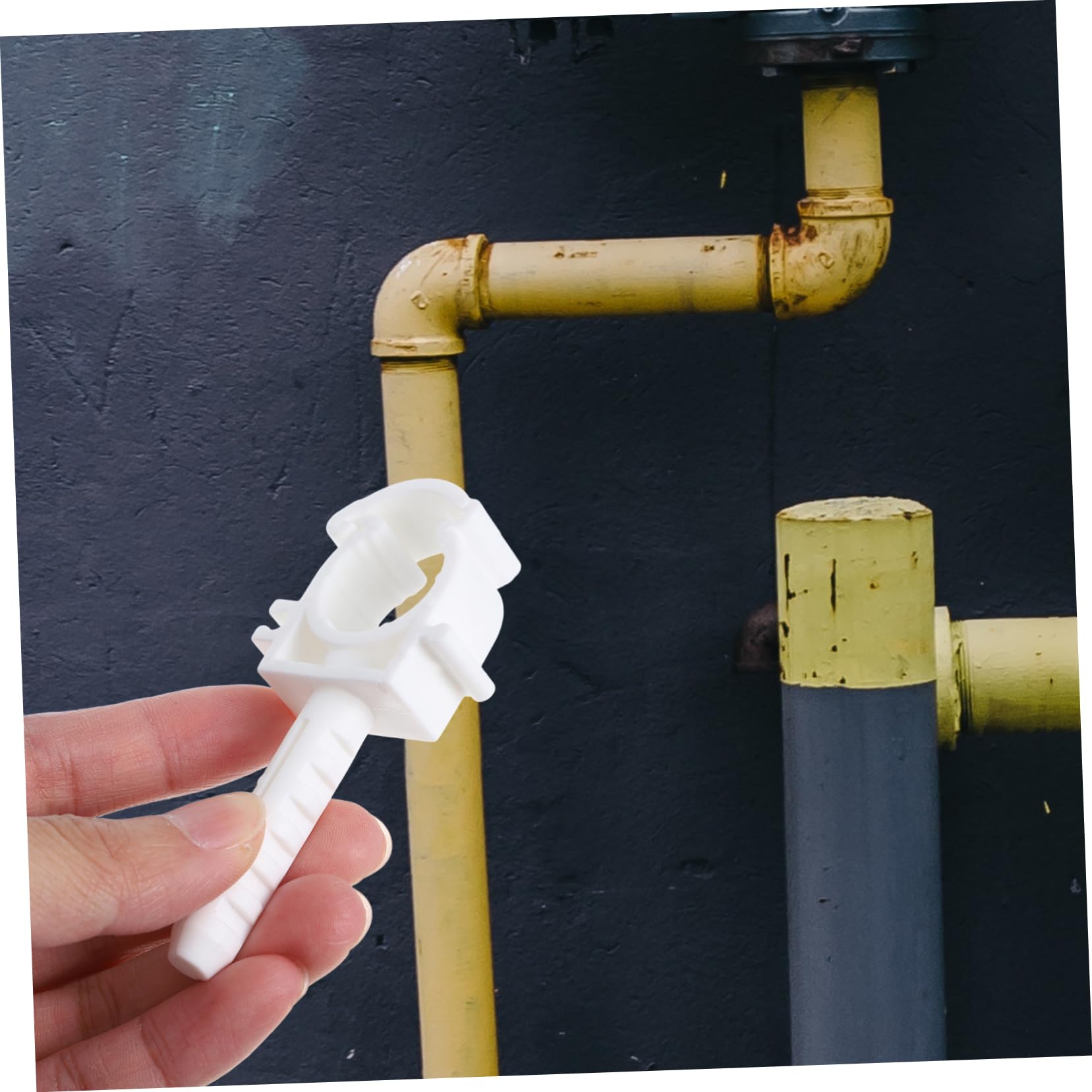 PRETYZOOM 24pcs U-shaped Water Pipe Clamps Stable Fixing Clamps for Hoses White Pvc 20mm Tube Mounting Bracket