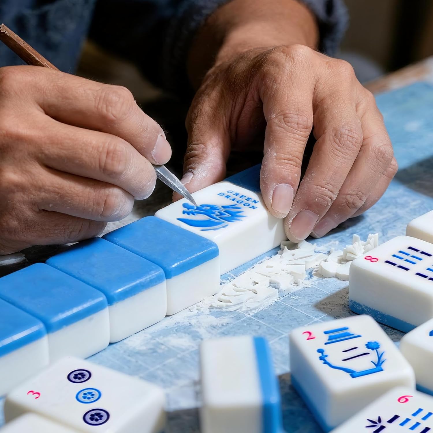 American Mahjong Tile(Only Tiles), 166 Quality Engraved Tiles Blue Backboard, 1.2 inch American Mahjong Game with Carrying Bag/Dice/Chips, Creative Design Patterns, Ideal Mahjong Gifts (No Rack)