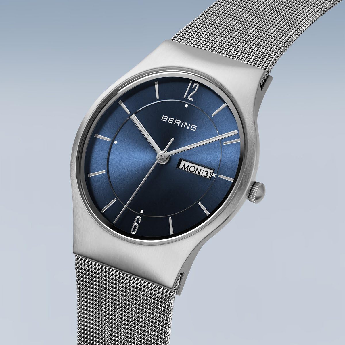 BERING Herren Uhr Quarz Movement - Classic Collection mit Edelstahl und Saphirglas 11938-003DD