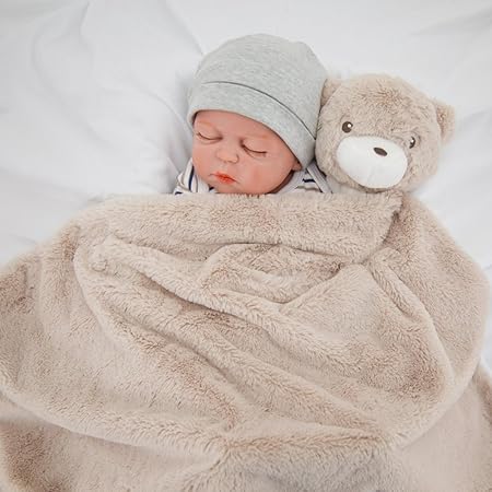 Amazon Kavkasベビー毛布 男 ブランケット こども用 お昼寝 新生児 出産のお祝 保温性 ふわふわ 76x76cm膝掛け かわいいぬいぐ カーキクマ 毛布 ブランケット ベビー マタニティ 通販 Amazon Kavkasベビー毛布 男 ブランケット こども用 お昼寝 新生児 出産のお祝 保温性 ふわふわ 76x76cm膝掛け かわいいぬいぐ カーキクマ 毛布 ブランケット ベビー マタニティ 通販