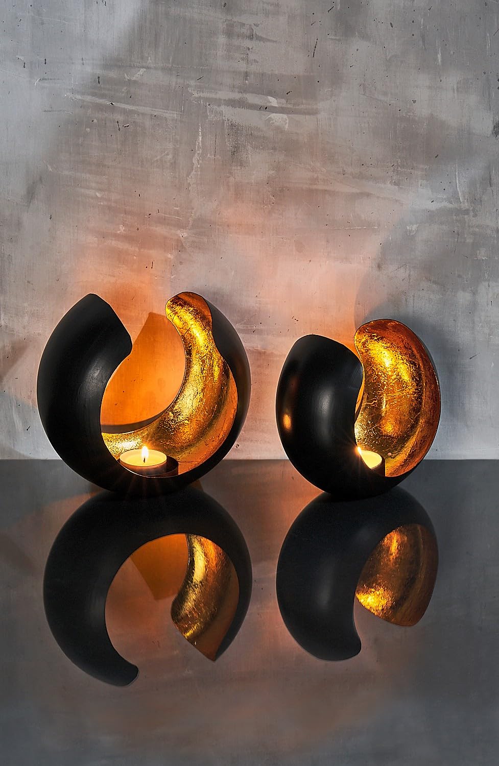 Set van 2 lantaarns Oosterse kuma's groot 17 cm goud | Oosterse vintage theelichthouders zwart van buiten en goudkleurig binnen | Marokkaanse windlichten van metaal als decoratie