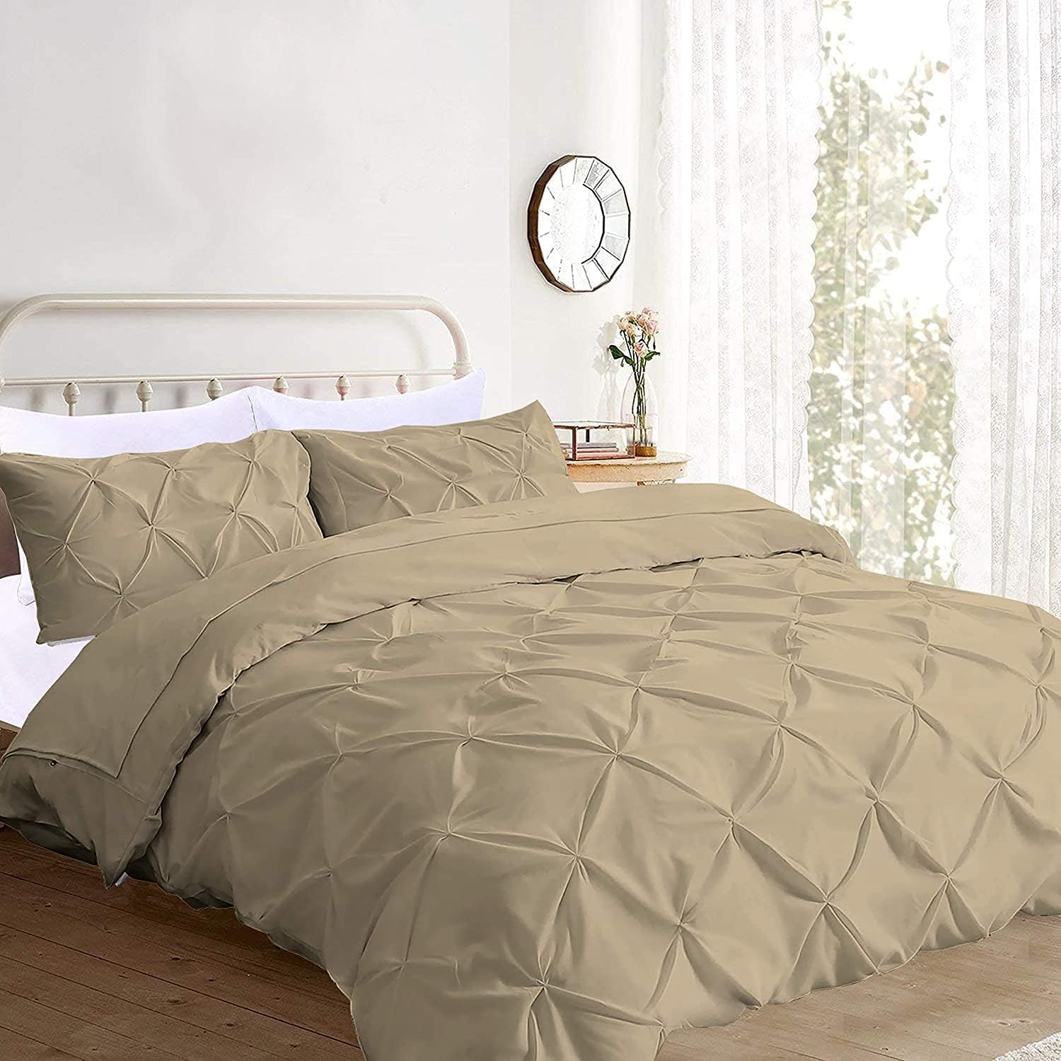 3 Pcs Pinch Pleated Premium Comforter Sets Extra Long Down