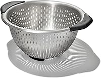 OXO Good Grips 5 Qt Stainless Steel Colander - Non-Slip Handles, Stable Feet, Quick-Draining Pasta Strainer & Veggie Sieve