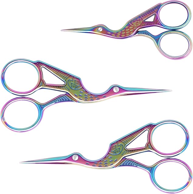 Embroidery Scissors, Small Stork Scissors Crane Design Sewing Scissors, Stainless Steel Sharp Scissors, Suitable for Embroidery, Needlework, DIY Crafts and Daily Use, Set of 3, Colorful