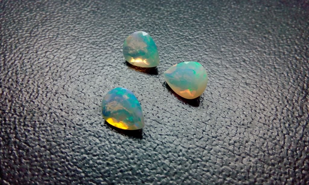 Opale d'Éthiopie naturelle LKBEADS 5x7mm pour sublimer vos bijoux du quotidien
