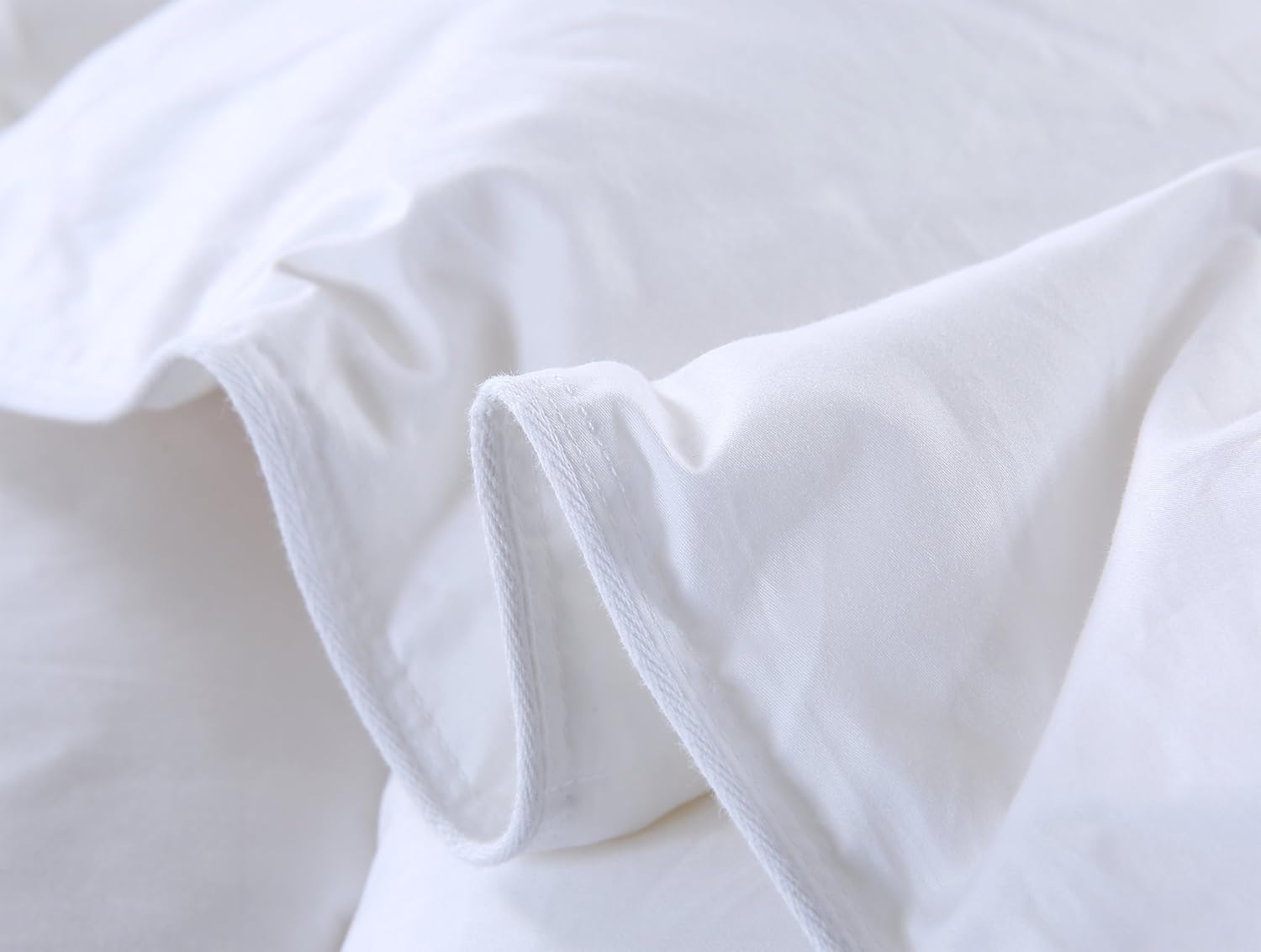 Elliz Super White Down Comforter Year Round Warmth Duvet Insert 100% Cotton 600 Fill Power, Twin Size, White