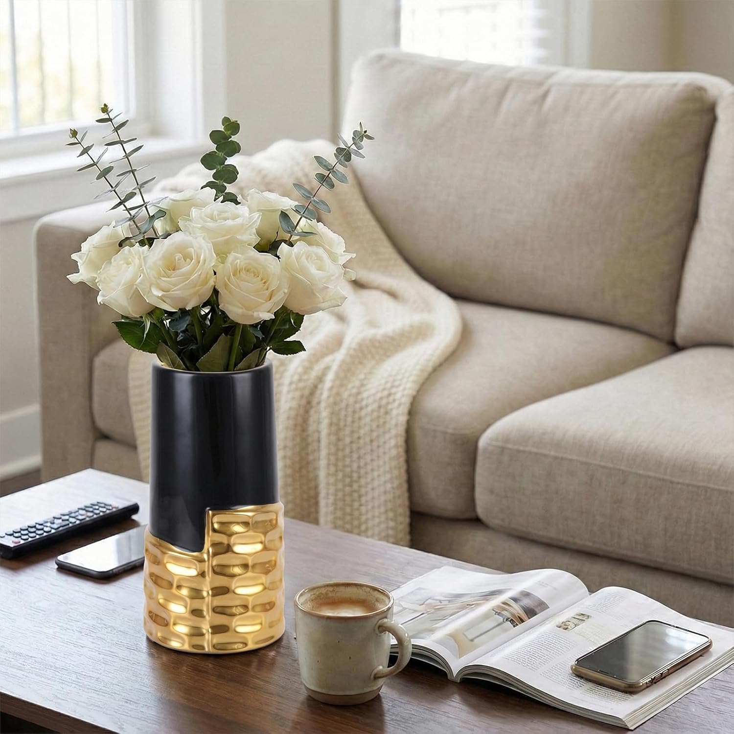 LCCCK 7.0" Gold Hammered Vase Home Decor, Elegant Ceramic Black and Gold Flower Vase for Pampas Grass Decorative, Boho Small Cylinder Vases Centerpiece, Dining Table Living Room Jarrones Art