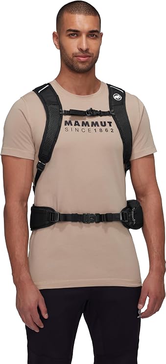 Mammut Outdoor Daypack 20L Adult Backpack for Hiking and Travel, Hydration Pocket, Phantom-Black, 20L