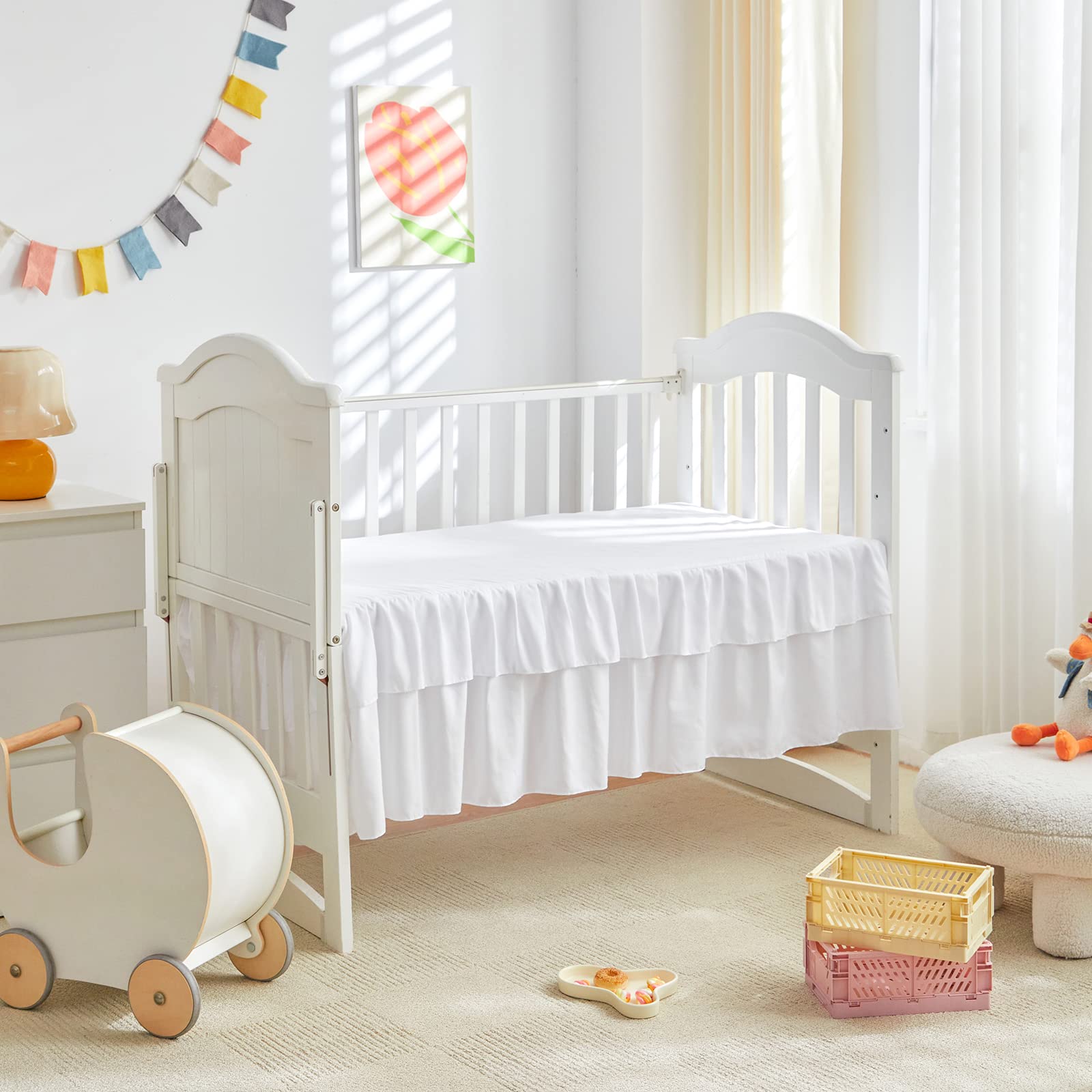 Juego de ropa de cama para cuna pequeña de 3 piezas, edredón acolchado con volantes y sábana bajera ajustable y falda de cama con volantes, bonita ropa de cama desgastada para bebé, solo se adapta a